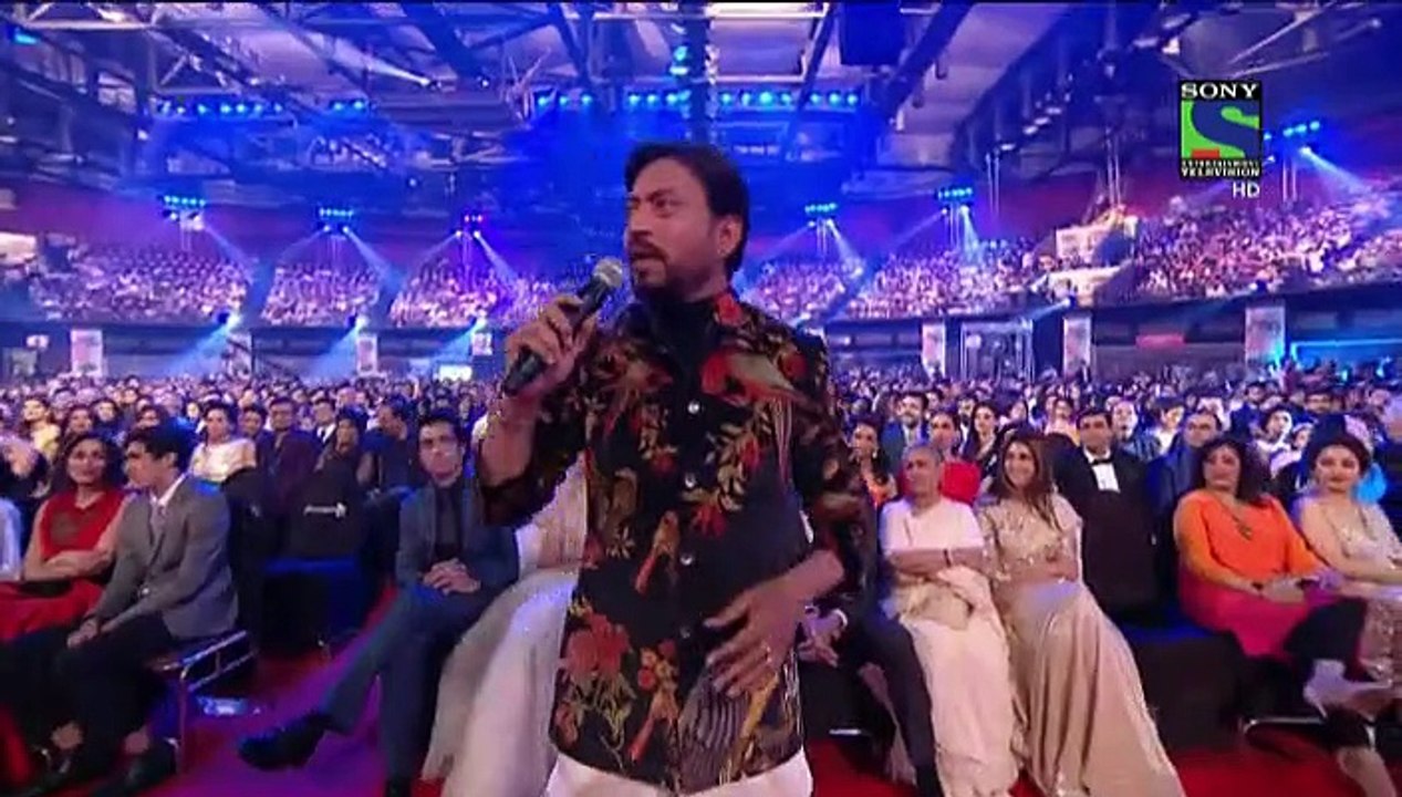 Shocking Fight Between Shahrukh Khan and Irfan Khan in Awards Function