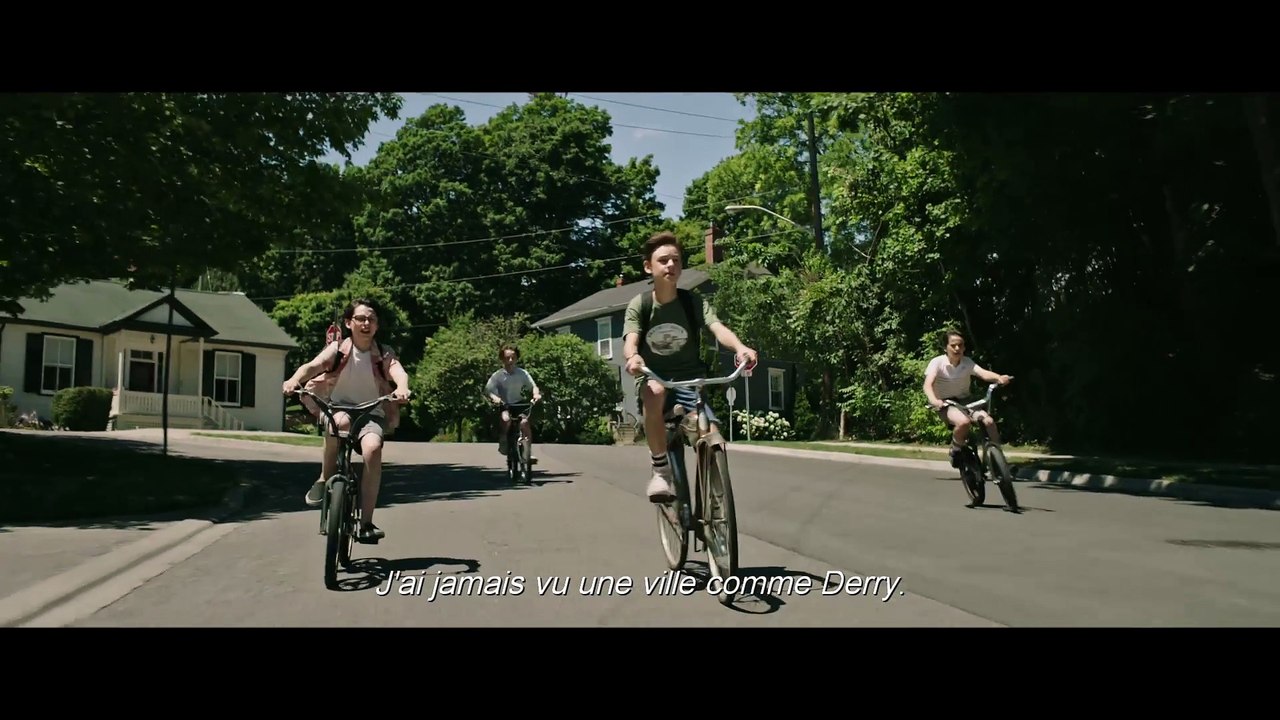 "Ça" : Première bande-annonce terrifiante pour le remake du téléfilm d'horreur culte