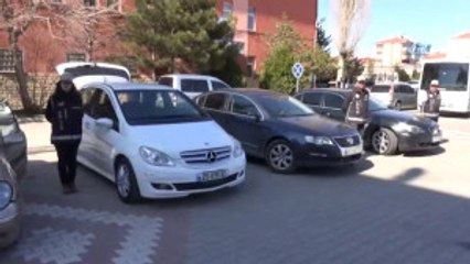 Aksaray'da Kaçak Otomobil Operasyonu: 4 Gözaltı