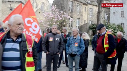 Saint-Brieuc. Près de 200 retraités dans la rue