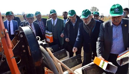 BAŞKAN ÇELİK VE YILDIZ PANCAR EKTİ