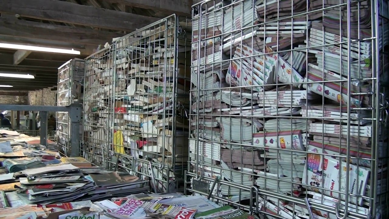 Terre d'Espoir. Quand le recyclage du papier vient en aide aux enfants du Monde....