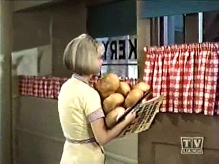 Mayberry RFD - S01E02 - The Harvest Ball