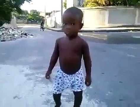 رقص إفريقي مضحك جداااا ادخل لن تندم