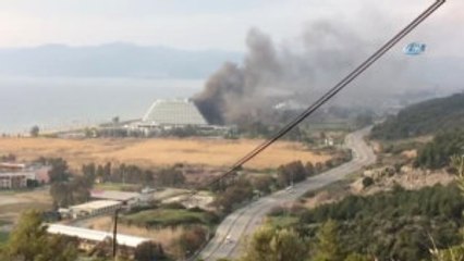 İzmir'de 5 Yıldızlı Otelde Korkutan Yangın
