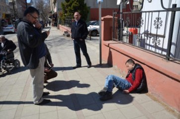 Uyuşturucu Komasına Giren Genç Siren Sesini Duyunca Kendine Geldi