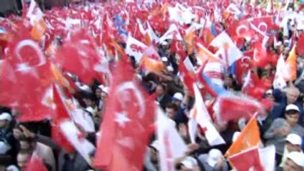 Başbakan Yıldırım, "Darbelerden Kalan Bu Anayasayı Bir Kenara Atmanın Vakti Geldi"