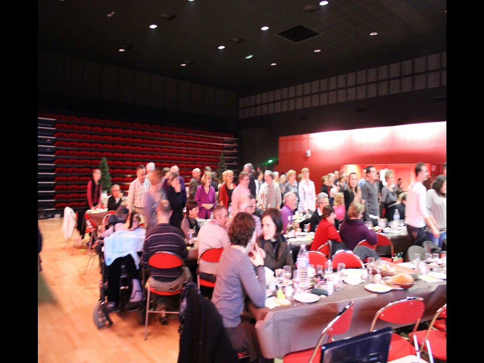 FILM 10 ans association coup de pouce pour Coralie et Océane