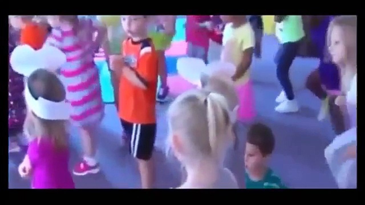 【感動涙】兵士の帰還サプライズどっきり！振り返ると大好きなパパが！パパも感無量【感動する話】