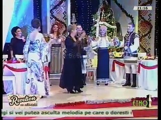 Mioara Velicu - Azi e mare sarbatoare (Revelion ca altadata 2014 - ETNO TV)