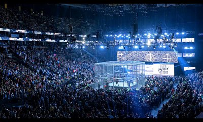 Seth Rollins vs. Kevin Owens - WWE Universal Championship Hell in a Cell Match