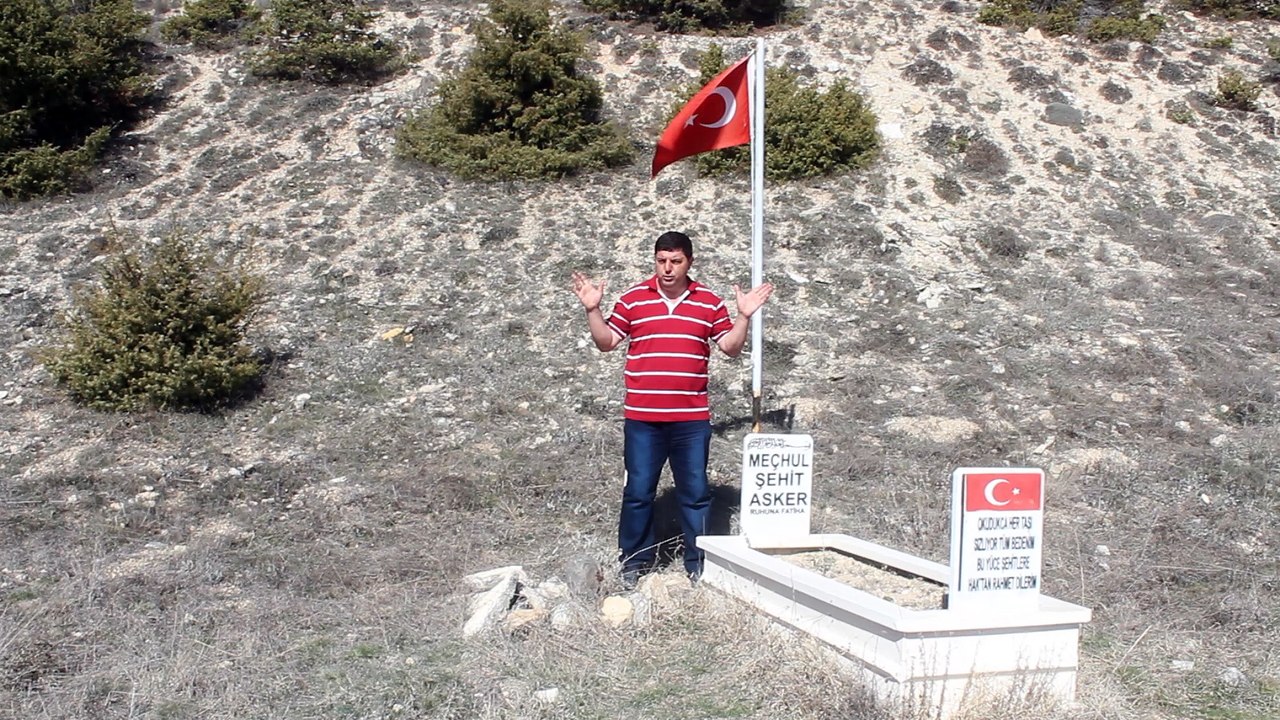 ZAFERTEPE ÇALKÖYDE GERÇEK ŞEHİT MEZARLARI HABİB AKALIN