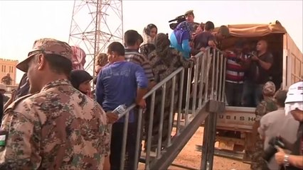 عدد الفارين من الحرب السورية يتجاوز خمسة ملايين