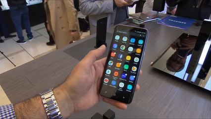 سامسونغ تطلق هاتفها الجديد غالاكسي إس8 وإس8 بلس