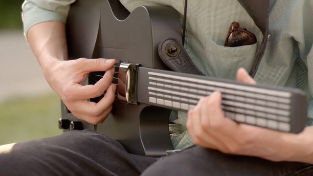 Someone reinvented the guitar and it's super easy to learn