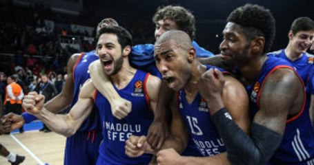 Euroleague'de Anadolu Efes, Olimpiakos'u 77-69 Yendi