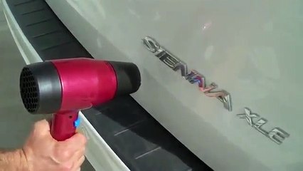 IL Y A DES BOSSES SUR LA CARROSSERIE DE VOTRE AUTO? AVANT D’ALLER AU GARAGE, FAITES DONC CECI!