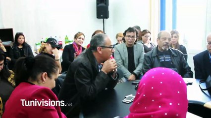 لأول مره في تونس : يصدر كتابه الجديد مع نسخ "بكتابة برايل" للمكفوفين‬‎