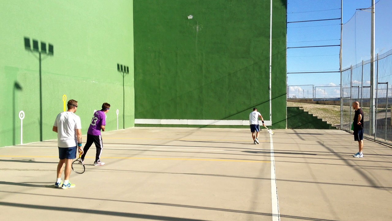 Frontenis 2ªB Rivas vs Molareño 1ª partida pelotazo
