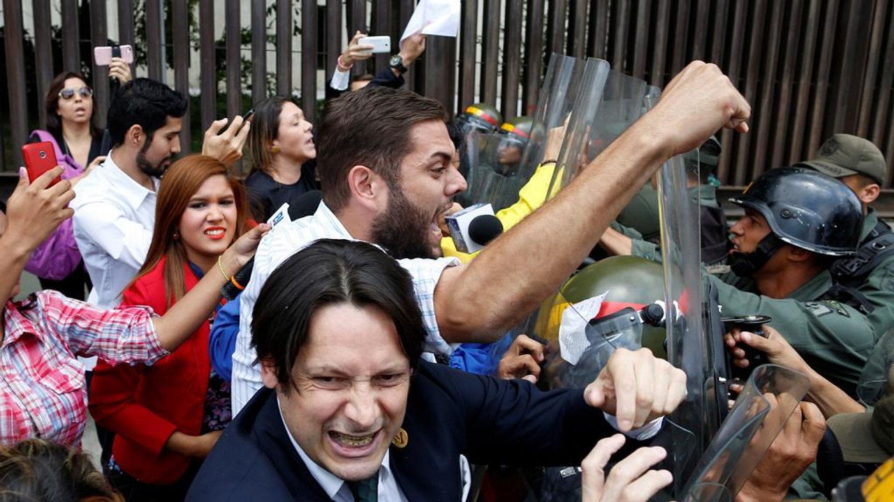 "staatsstreich" - parlament in venezuela von gericht entmachtet
