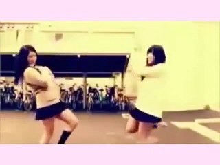 VINEでハッチャけるJKやパリピがちょいエロセクシーすぎる動画まとめ100連発