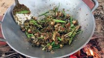 How To Catch And Cook Snails - Fried Snails Hot Spicy Basil Recipe-aWsEO0qyS