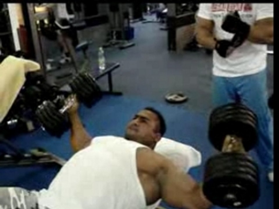 Khalid Almohsinawi training with Robin Brantz