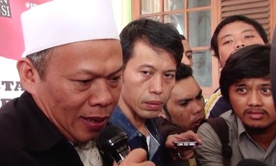FUI Minta Jokowi Copot Ahok dari Jabatan Gubernur