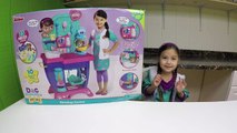 NEW DOC MCSTUFFINS  ER Toy Puppy Findo Playing Doctor Vet Opening Toys Dis