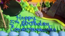 DINOSAURS vs MY LITTLE PONY Twins 5th Birthday Party _ Youtube Videos for Kids-KMkvaWX3oNg