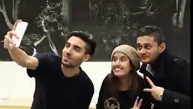 Daikh Kr Hansi Na Aye To Paisy Wapis..