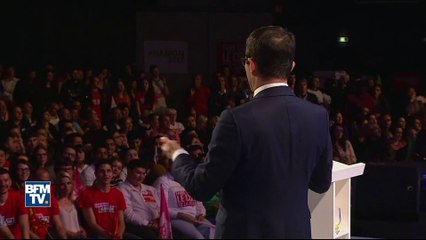 Quand Hamon demande de ne pas siffler Macron… Enfin "pas encore"