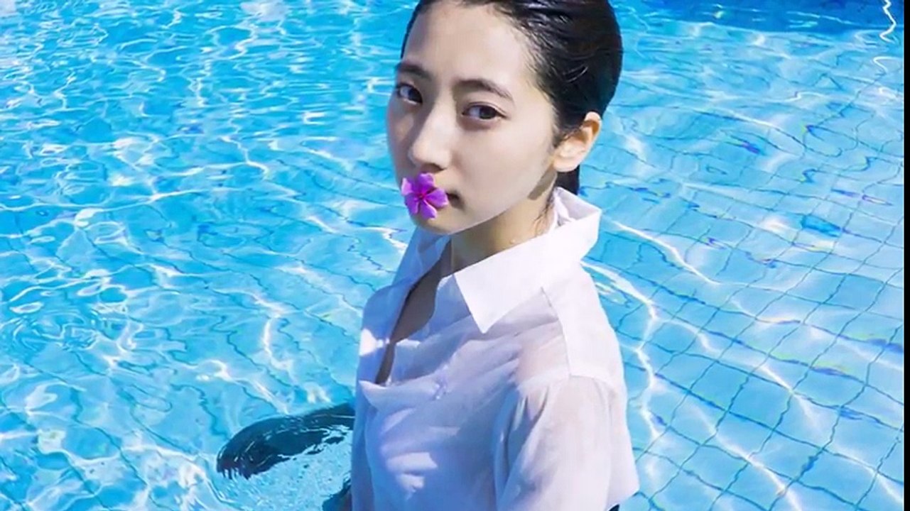 ショートカット美少女の武田玲奈