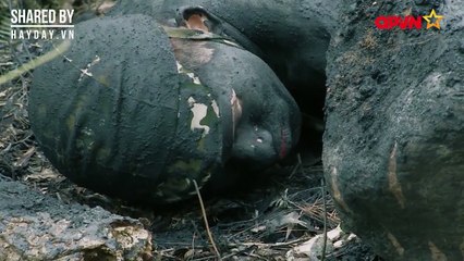 Đặc công giả dạng bị rắn phát hiện và cái kết đắng