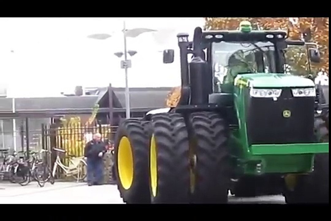 Canadian Tractor Amazing video