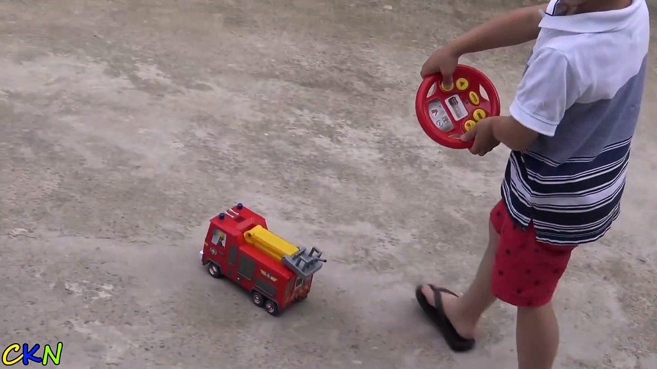 Fireman Sam Drive & Steer Jupiter Remote Control Fire Engine Toy Unb