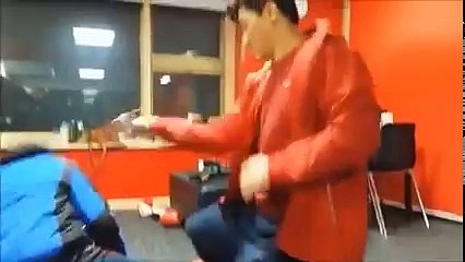 Hidupnya buat beladiri,Menguasai aneka beladiri dr segala aliran