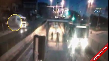 Hafriyat kamyonu dehşeti kamerada