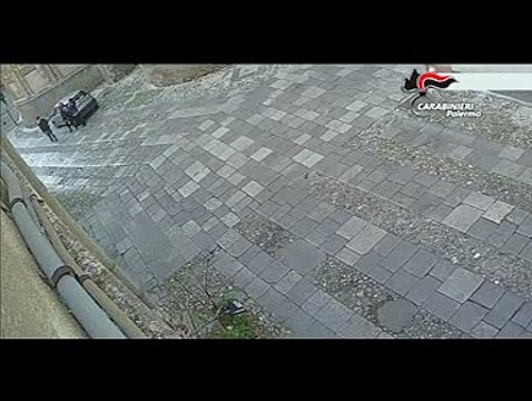 Monreale, ruba una borsa ma viene inchiodato dalle immagini della videosorveglianza. Arrestato