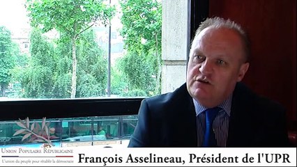 Mais qui est Francois Asselineau ?