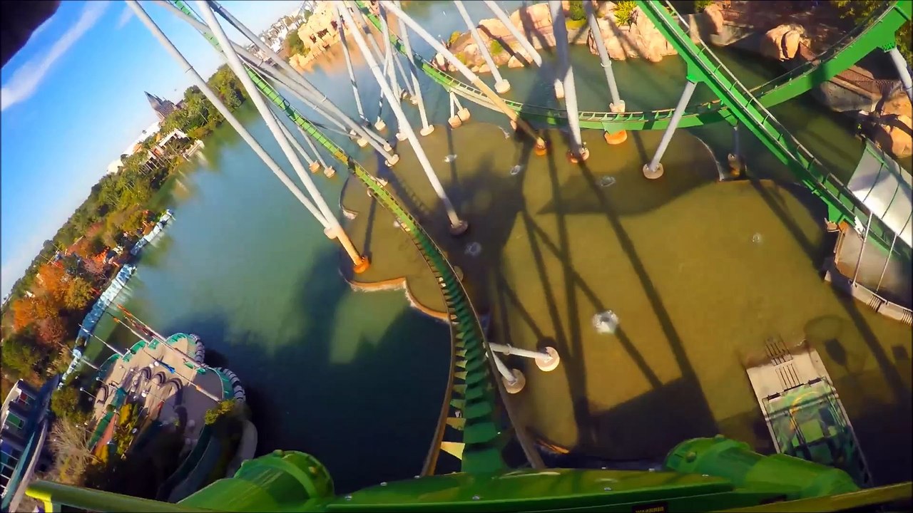 manege incroyable roller coaster