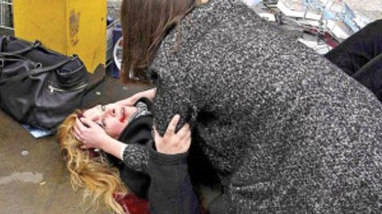 Terör Saldırısında Kanlar İçinde Kalan Kadından Haber Var