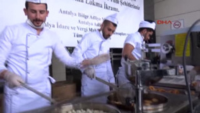 Antalya Şehit Savcı Için Lokma Dağıtıldı