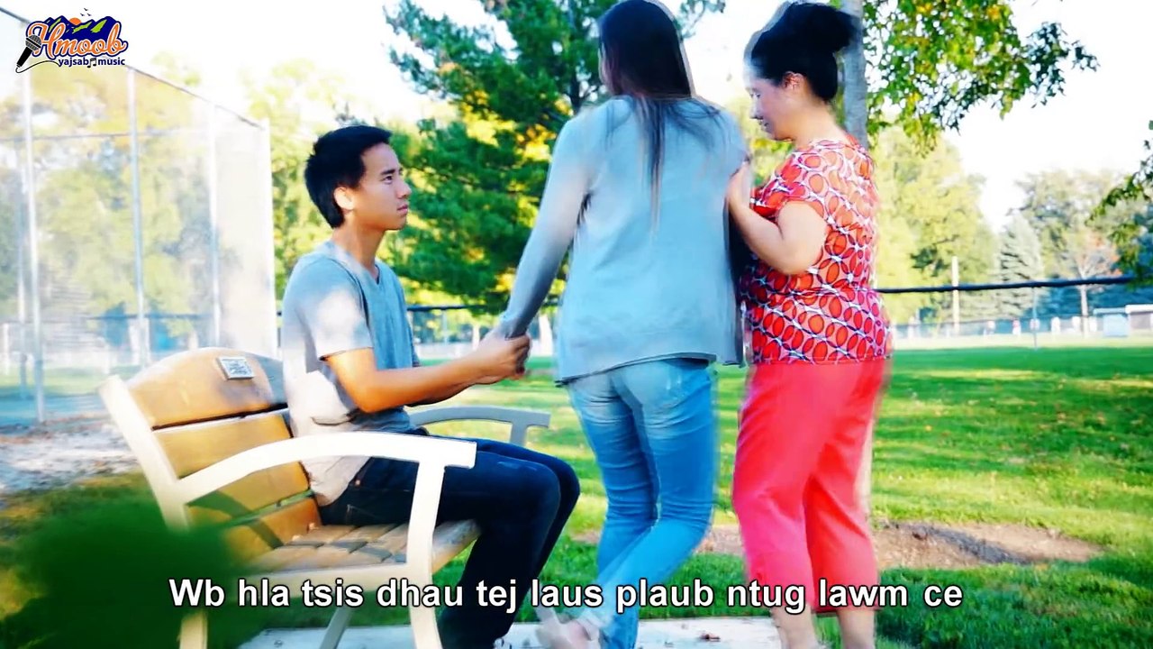 Lis Yaj Pov. Plaub Ntug Txiav Kev Hlub