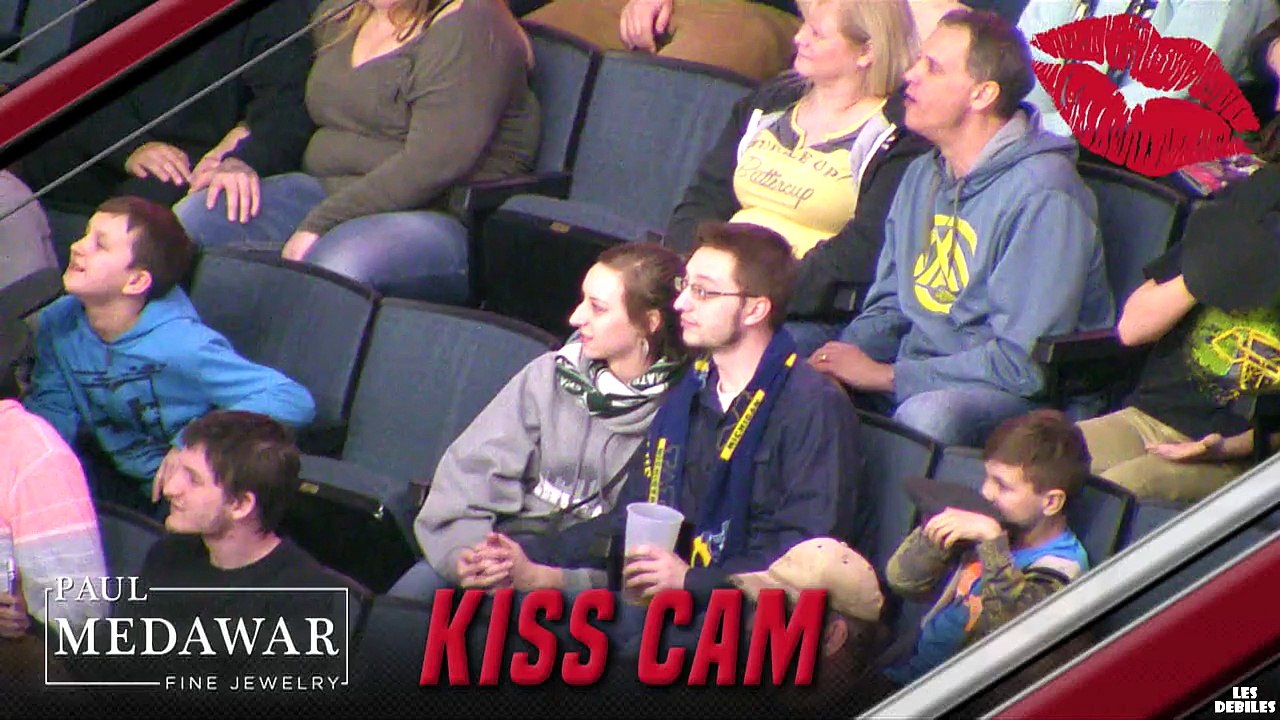 Cette demande en mariage est belle mais surtout, très insolite... regardez