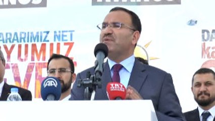 Bozdağ, "Terör Örgütleri Neden Hayır Propagandası Yapıyor, İzah Etsinler"