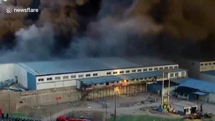 Warehouse fire breaks out in northern China