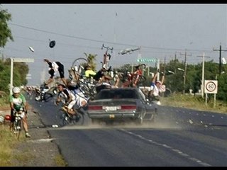 Car Crashes-Shocking dash camera HD #216