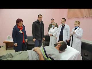 Report TV - Tiranë, kontroll shëndetësor për qytetarët e strehuar nga i ftohti