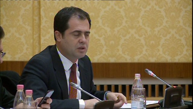 Komisioni i reformës zgjedhore - PD, PS, PDIU e PR dakord për votimin elektronik, por….